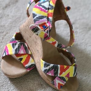 Toms 7.5w
